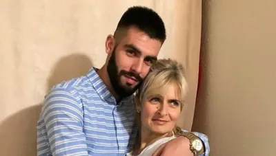 Dejó el fútbol a los 23 años para salvarle la vida a su mamá