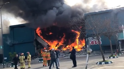 Incendio en un shopping de Punta del Este