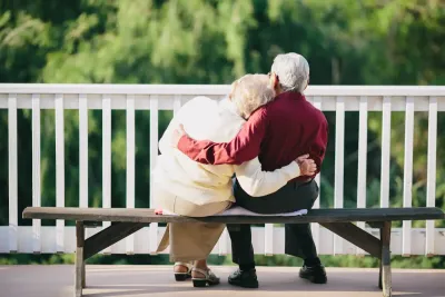 Dos jubilados enamorados se escaparon de un geriátrico 