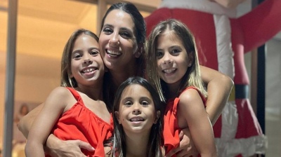 Juntan firmas para echar a las hijas de Cinthia Fernández