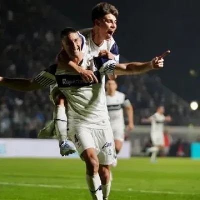 Gimnasia le ganó a Independiente y se trepó a la punta de la Liga Profesional