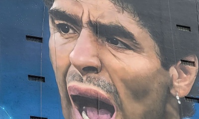 Inauguraron el histórico mural de Maradona en CABA
