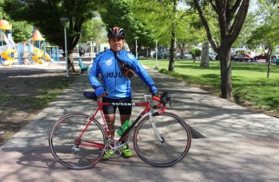 Cruzó Argentina en bicicleta para concientizar sobre el Parkinson