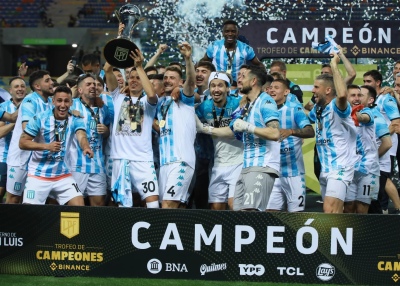 Racing le ganó a Boca y se quedó con el Trofeo de Campeones