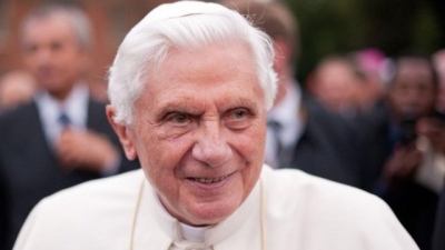 Murió Benedicto XVI, el Papa anterior a Francisco