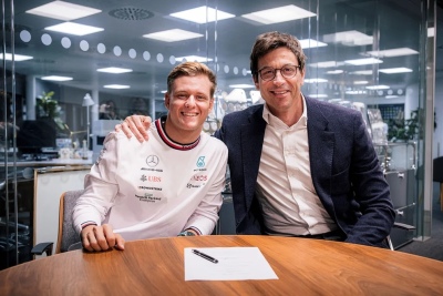 Fórmula 1: Mick Schumacher firmó con Mercedes