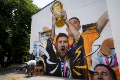 El mural de Messi levantando la Copa del Mundo