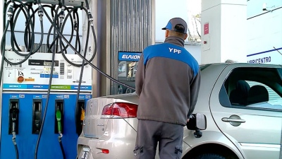 YPF aumentó los combustibles un 4%