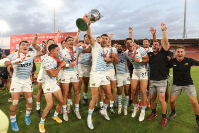 ¡Campeones! Los Pumas se consagran en el Seven de Hamilton con histórica victoria ante los All Blacks