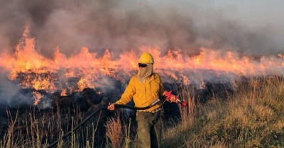 Entre Ríos, Corrientes y Chubut registran fuego activo