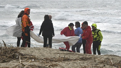 Tragedia en Italia: murieron 62 migrantes frente a la costa