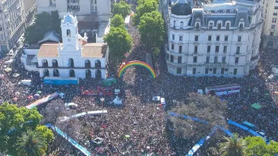 Día de la Memoria: miles de personas marchan a Plaza de Mayo