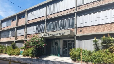 Monte Grande: cayeron dos ventiladores en el Colegio Parish Robertson