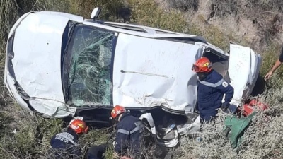 Un turista chileno murió al desbarrancar su auto en Mendoza