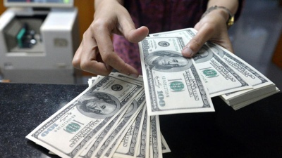 El dólar blue se vende a $490