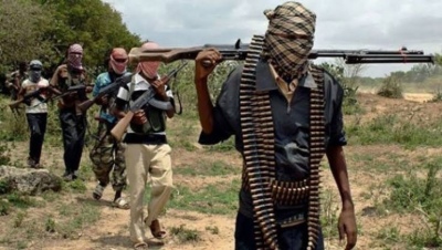 Nigeria: bandas armadas secuestraron a 80 personas