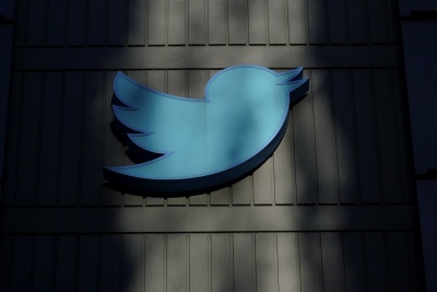 Twitter no borrará más contenidos de "odio o violencia"