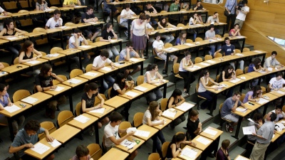 España: cada vez más jóvenes en contra de la universidad