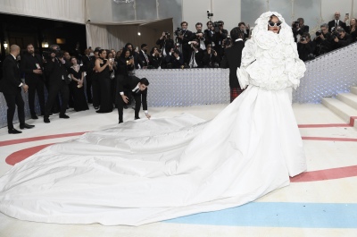 Una cucaracha desfiló en la Met Gala