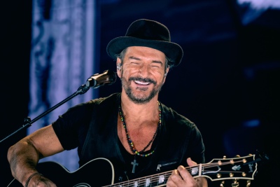 Ricardo Arjona y un tremendo documental sobre su carrera