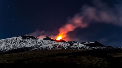 Italia: entró en erupción el volcán Etna