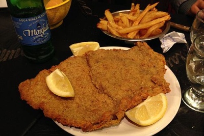 Hoy es el Día de la Milanesa: acá te resumimos cómo hacer alta milanga