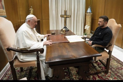 Zelenski se reunió con el papa Francisco en el Vaticano