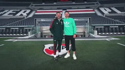 Lucas Alario visitó el Monumental