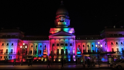 El congreso celebró el día del Orgullo LGBTIQ+