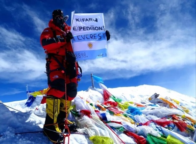 Ir al espacio, conocer el Titanic o subir al Everest: ¿Cuánto salen estas excursiones?