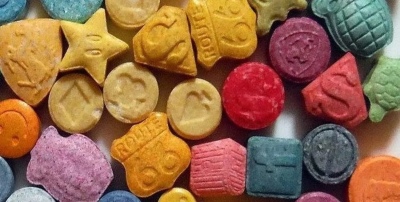 Tres personas fueron detenidas con 648 pastillas de éxtasis