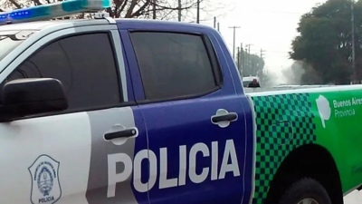 Castelar: dos "motochorros" golpearon y le robaron a un pibe