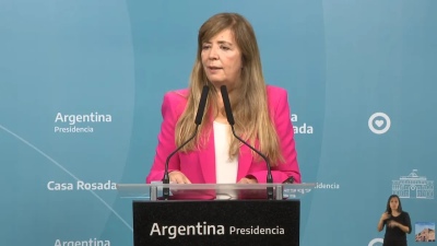 Gabriela Cerruti respecto a la suba del dólar: “Los movimientos son ínfimos, solo unos pesos”