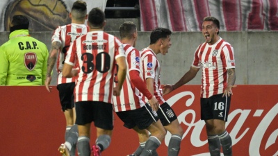 Copa Sudamericana: Estudiantes goleó al Barcelona y está en octavos