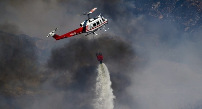 Canadá: un piloto murió al estrellarse un helicóptero que combatía los incendios