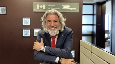 Un argentino es el nuevo ministro de Transporte de Canadá