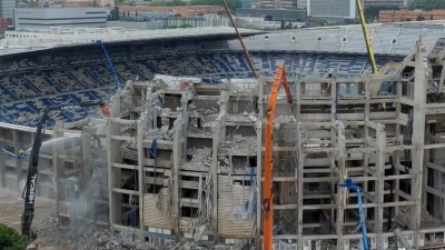 Arrancó la demolición del Camp Nou: videos