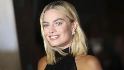 El video viral de Margot Robbie hablando con lengua de señas