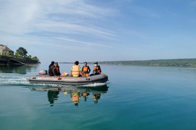 15 muertos y 19 desaparecidos tras el naufragio de un ferry en Indonesia