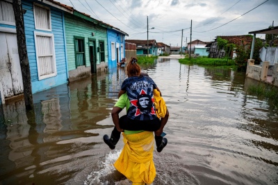 El huracán Idalia llegó a Florida: hay inundaciones y cortes de energía masivos