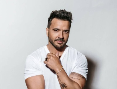 Luis Fonsi estrena nuevo temón!