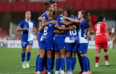 Amistoso "Women's Cup": River recibió una goleada ante Atlético de Madrid y Banini anotó