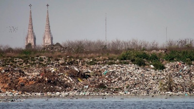 Cabandié informó que el basural a cielo abierto de Luján "ya se remedió en un 50%"