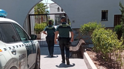 Detuvieron a un hombre por profanar tumbas en Valencia