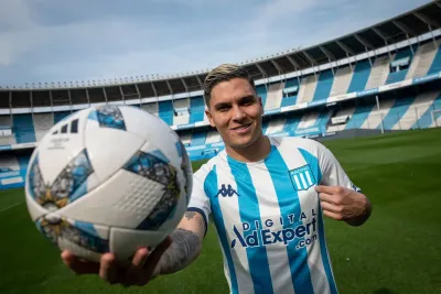 Racing presentó a Juanfer Quintero como nuevo refuerzo, ¿qué número usará?