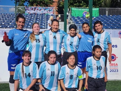 Histórico: ¡Las Murciélagas son campeonas del mundo!