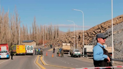 Neuquén: cuatro heridos por un desmoronamiento en un cerro