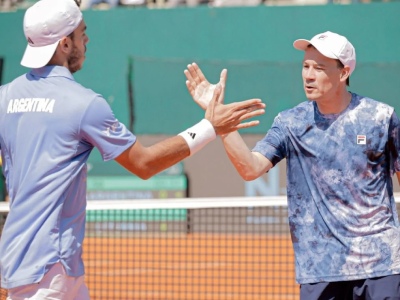 Argentina domina la serie de la Copa Davis con una ventaja de 2-0 sobre Lituania