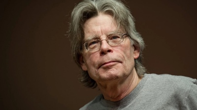 ¿Cuándo llega a Argentina "Holly", el nuevo thriller de Stephen King?