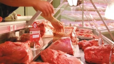 Jubilados: el Banco Nación extendió hasta fin de año los descuentos del 40% para la compra de carne